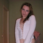 Minna - Travestiet à Bergharen Profil de Minna, 26 ans, Travestiet à Bergharen (Gelderland)