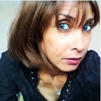 Julienna - Travestiet à Gorssel Profil de Julienna, 24 ans, Travestiet à Gorssel (Gelderland)